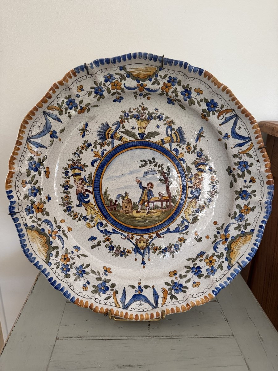 Old Large Earthenware Dish With Central Decoration, 19th Century, Nevers Moustier Earthenware 1-photo-4