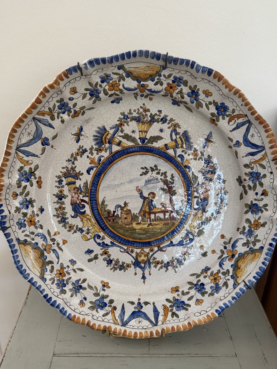 Old Large Earthenware Dish With Central Decoration, 19th Century, Nevers Moustier Earthenware 1-photo-4