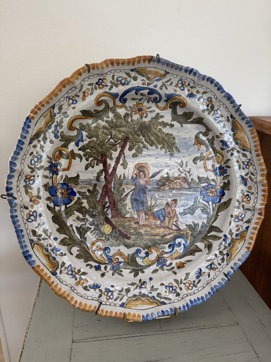 Ancien grand plat en Faience à décor central , epoque XIX eme siecle faïence  Nevers Moustier 2-photo-3