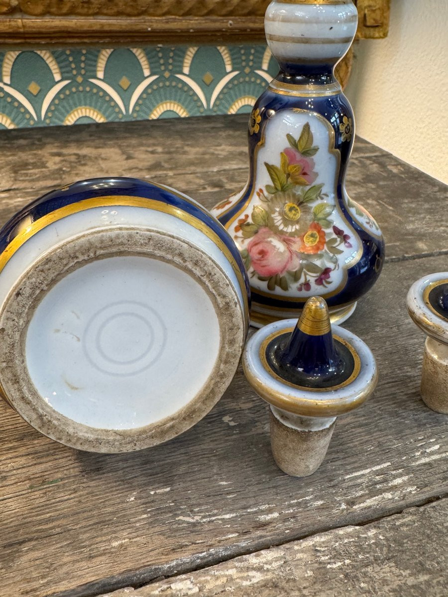 Set Of 2 Painted Porcelain Bottles, 19th Century Napoleon III Period -photo-6