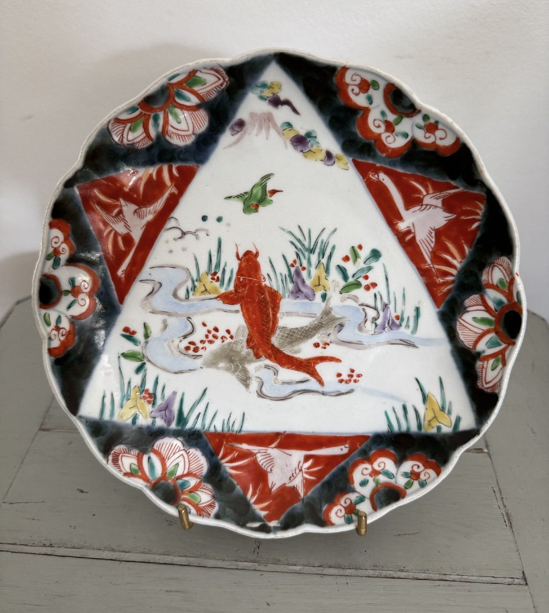 Antique Japanese Imari Porcelain Plate, 19th Century, Fish Decoration
