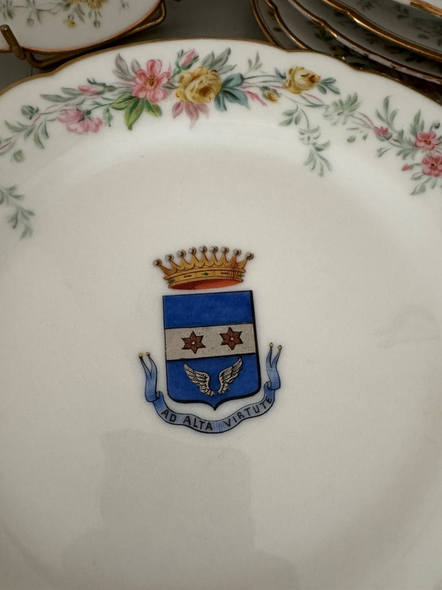 Ancien service à dessert en porcelaine de Paris avec Armoirie XIX eme siècle assiette compotier-photo-3