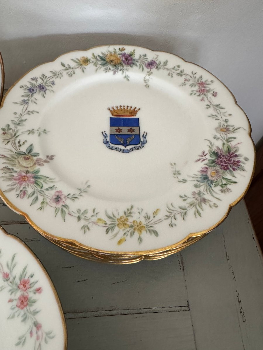 Ancien service à dessert en porcelaine de Paris avec Armoirie XIX eme siècle assiette compotier-photo-4