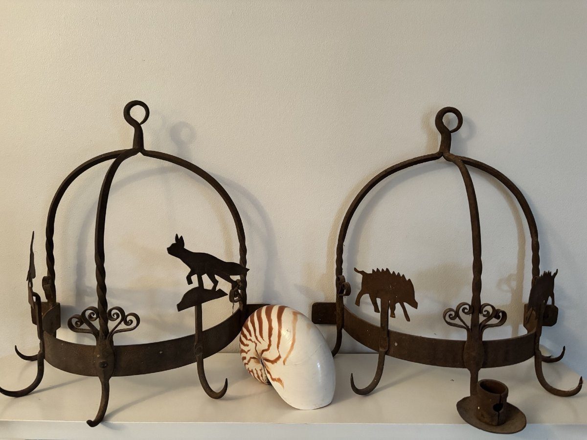 Ancienne paire de demi couronnes d'office en metal forgé début du XX eme art populaire -photo-2