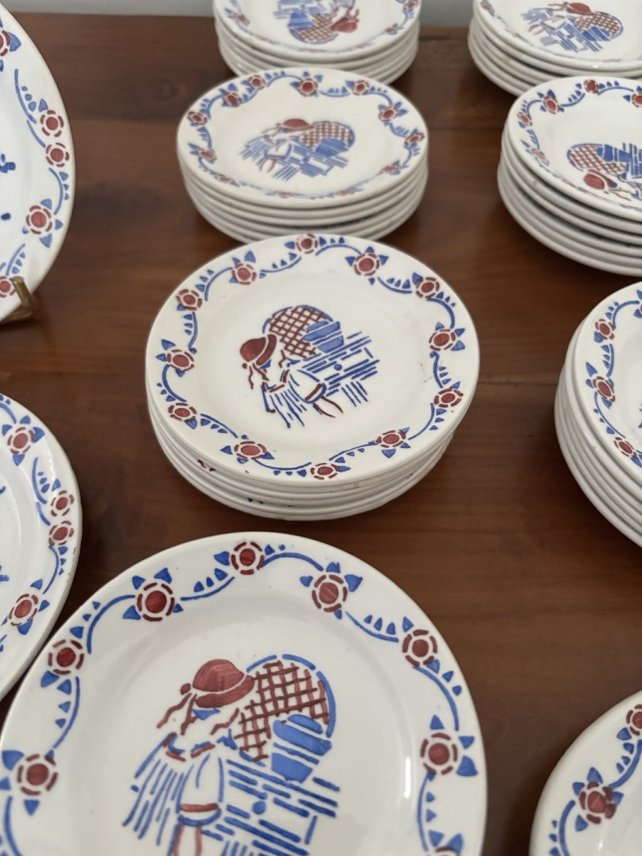 Ancien service de table complet jouet jeu dinette en faience début XX eme 57 pieces poupée-photo-1