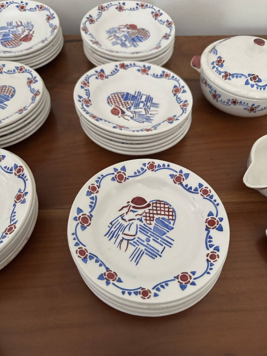 Ancien service de table complet jouet jeu dinette en faience début XX eme 57 pieces poupée-photo-2