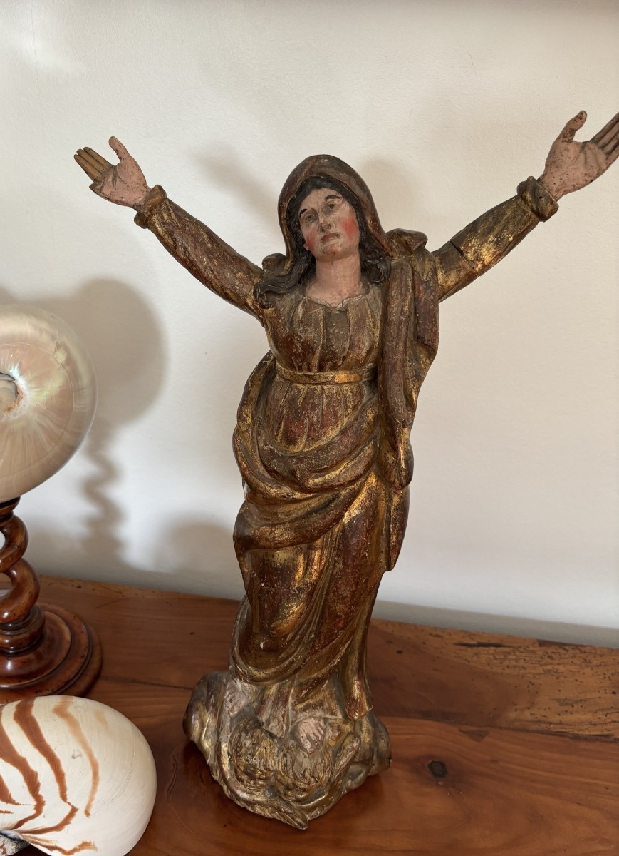 Ancienne vierge  bois dorée epoque fin XVIII déb XIX eme siecle dite à l'assomption polychromie