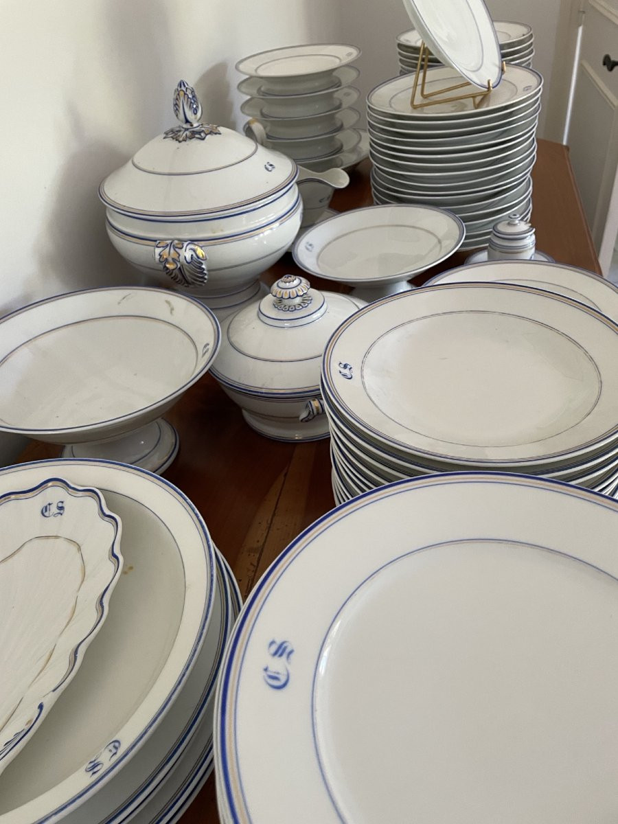 Important Service De Vaisselle En Porcelaine époque XIX Eme Plus 89 Pièces blanc bleu -photo-4