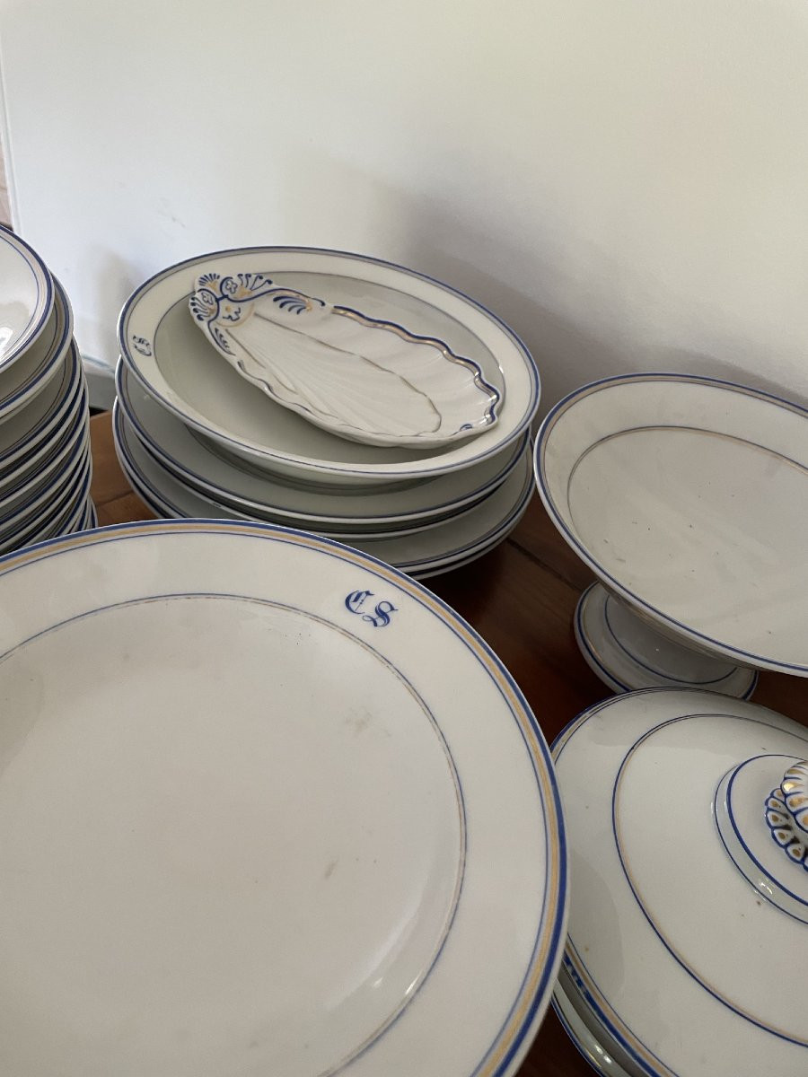 Important Service De Vaisselle En Porcelaine époque XIX Eme Plus 89 Pièces blanc bleu -photo-6