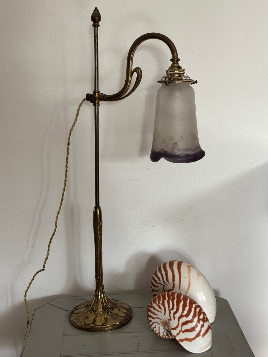Ancien grand pied de lampe art nouveau vers 1920 bronze et laiton avec sa tulipe pate de verre -photo-2