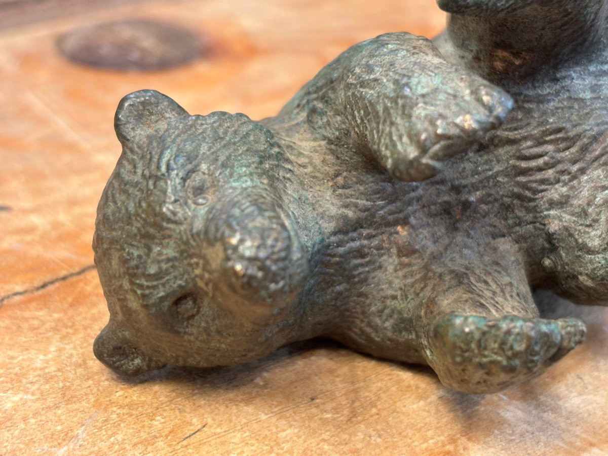 Ancien petit sujet en bronze animalier l'ourson debut XX eme presse papier statue sculpture -photo-3