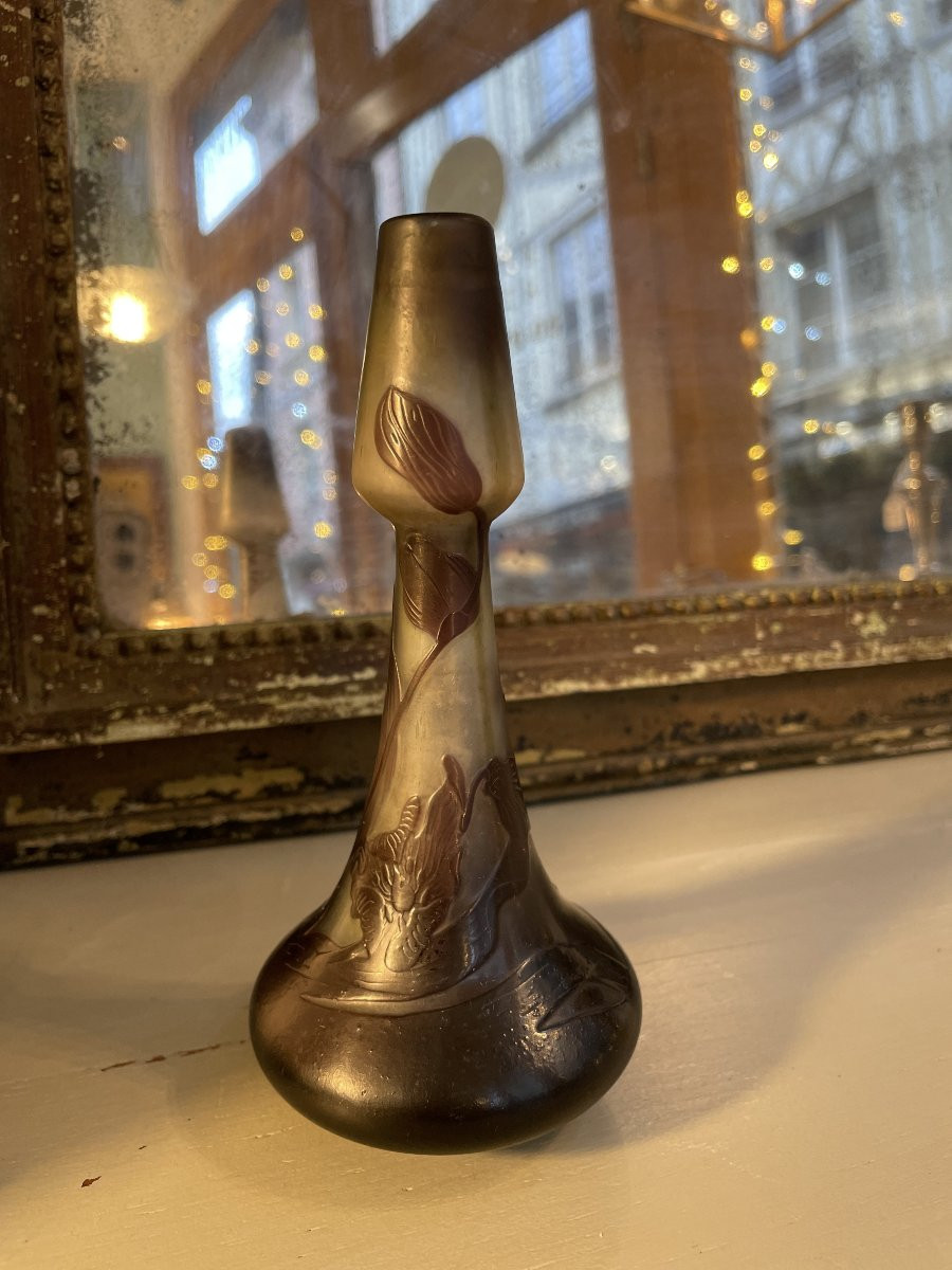 Ancien Et Petit Vase Soliflore Par Emile Gallé En Verre Multi Couche Epoque Art Nouveau XX ème -photo-1