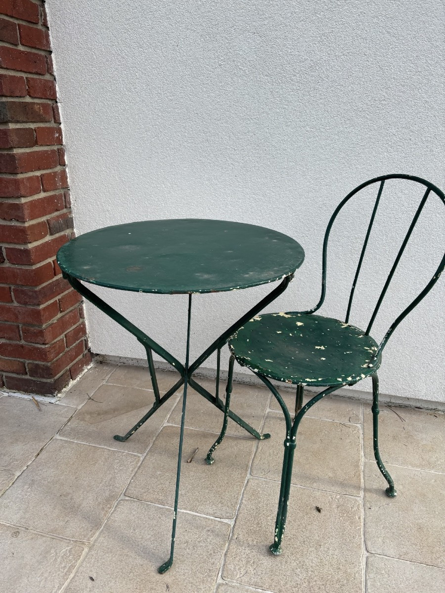 Garden Set Consisting Of A Small Tripod Pedestal Table And Chair, Circa 1900, Made Of Iron, Early 20th Century