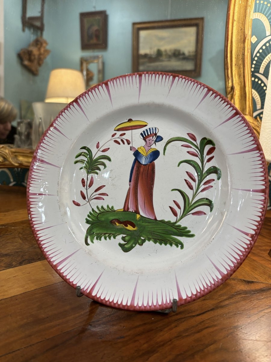 Antique Earthenware Plate From Les Islettes, 19th Century, Depicting Madame Bernard With A Parasol-photo-2