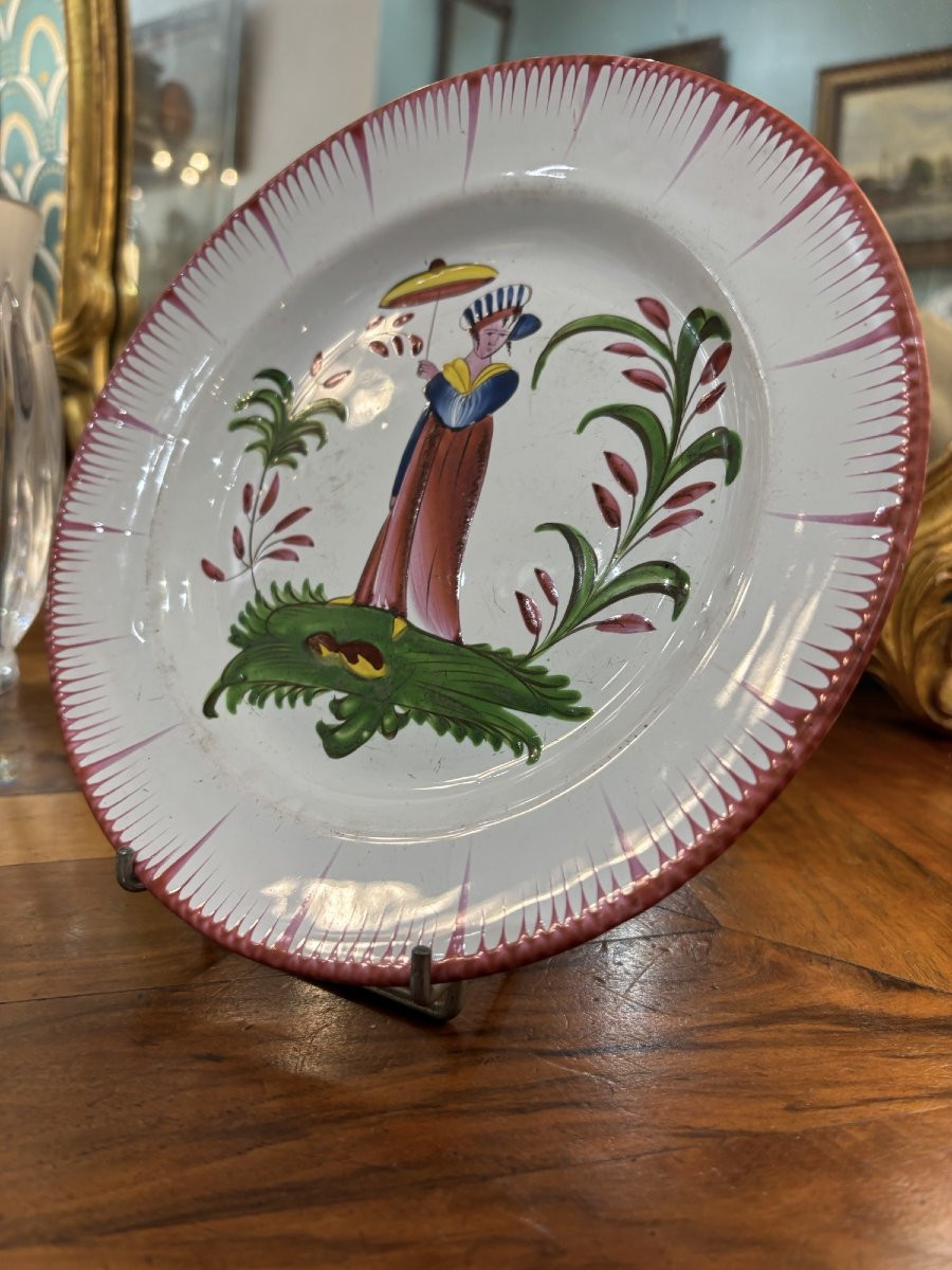 Antique Earthenware Plate From Les Islettes, 19th Century, Depicting Madame Bernard With A Parasol-photo-2