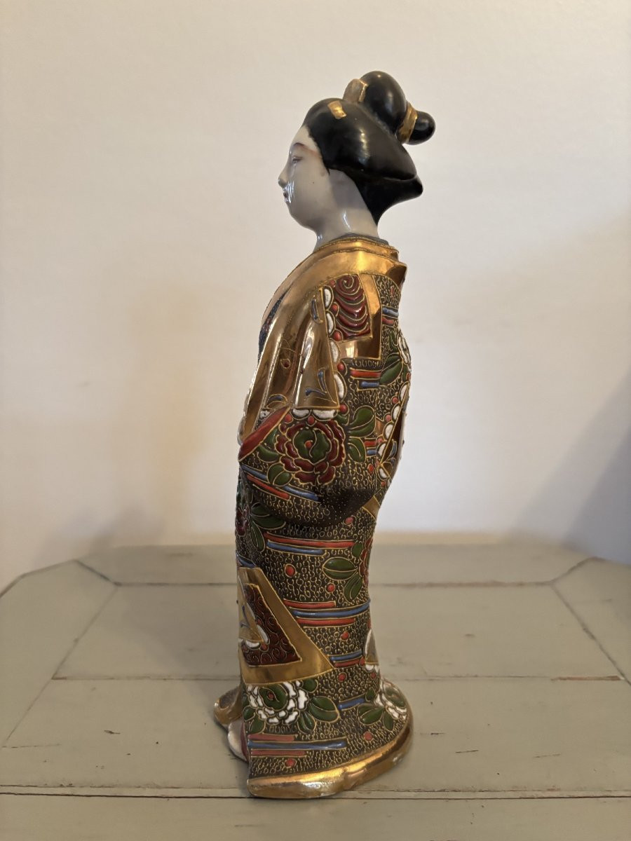 Ancienne statue Kannon Guanyin en porcelaine de Satsuma début XX eme Japon -photo-4