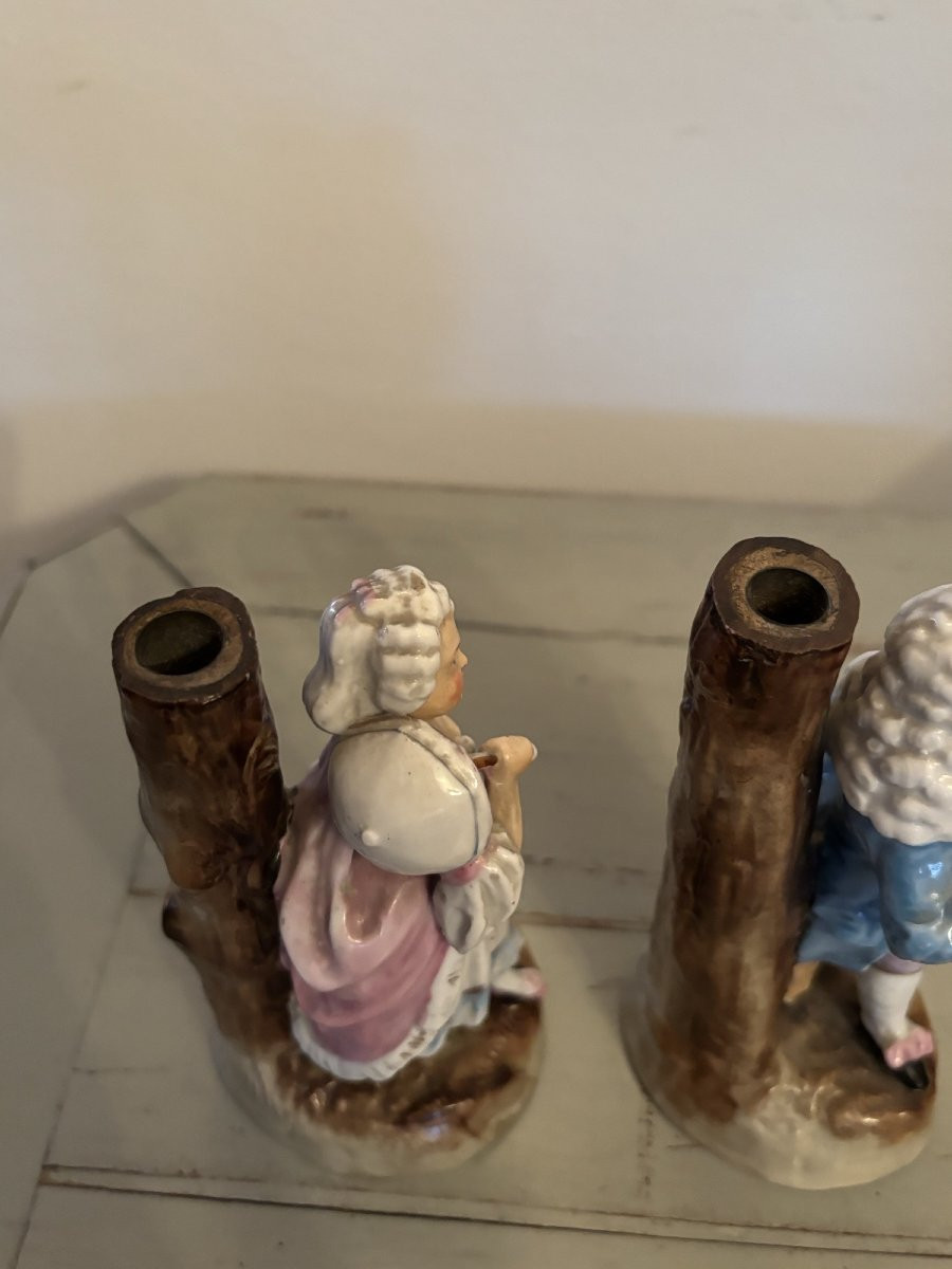 Ancienne paire de sujet en porcelaine : les marquis fin XIX eme siècle, formant bougeoirs-photo-6