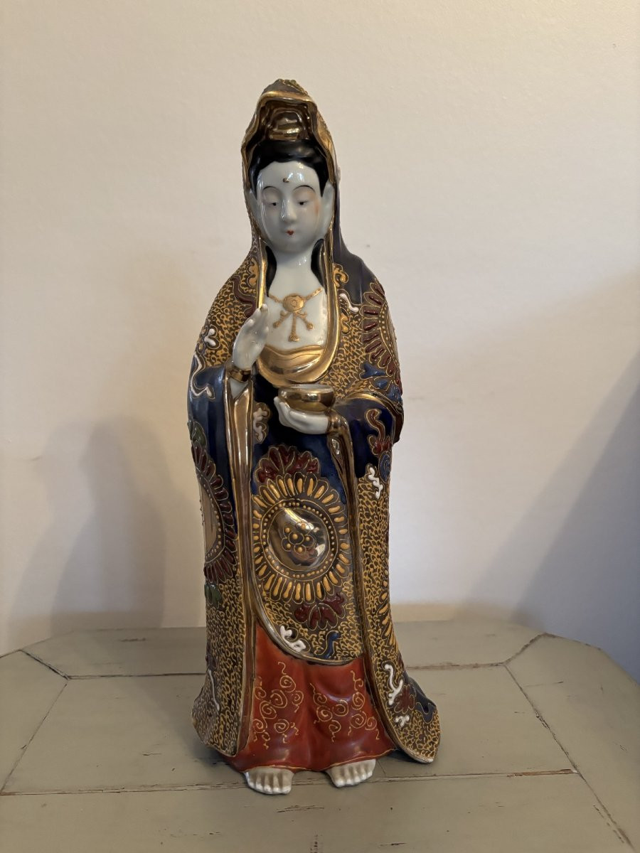 Antique Satsuma Porcelain Kannon Guanyin Statue, Early 20th Century, Japan-photo-1