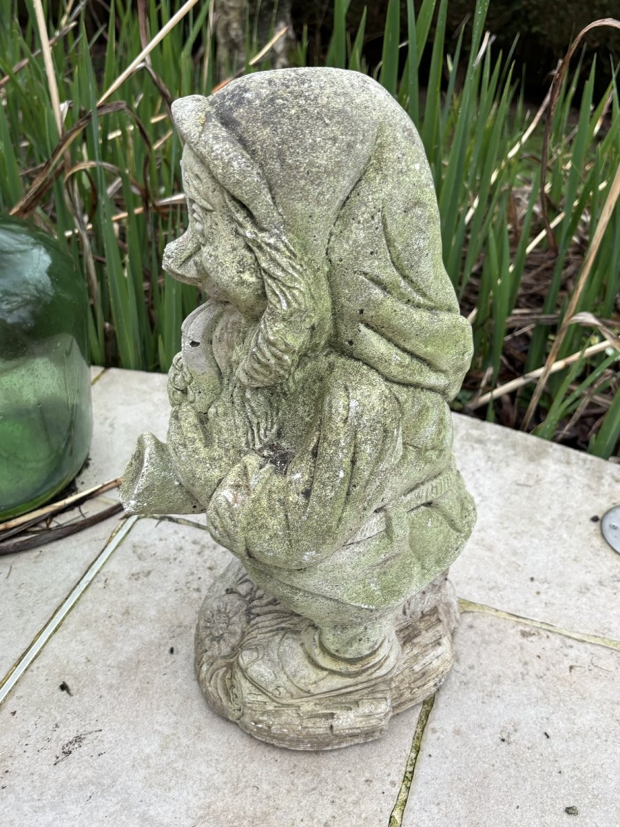 Antique Garden Gnome Sculpture In Reconstituted Stone, 20th Century Vintage-photo-3