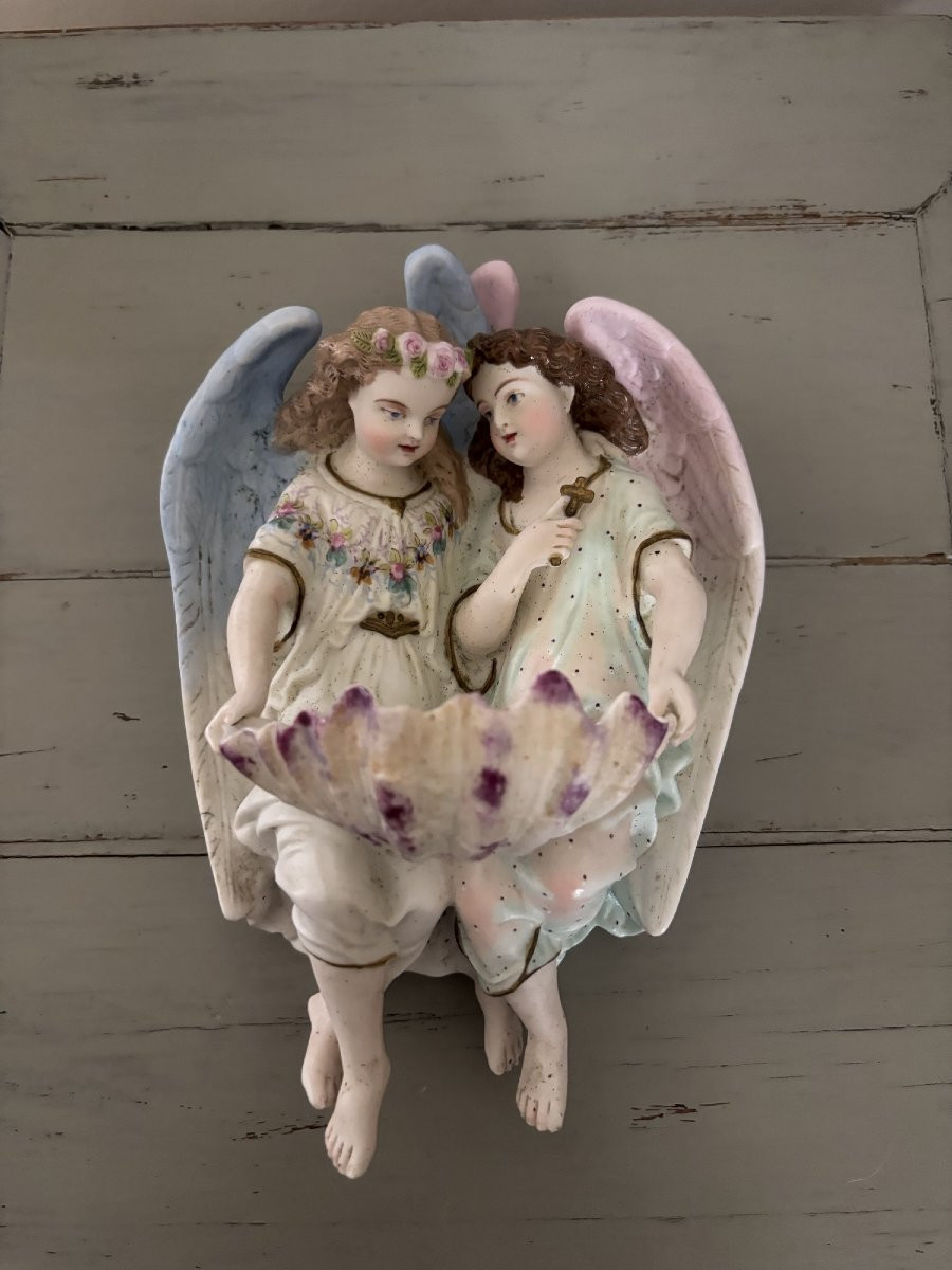 Antique Late 19th-century Polychrome Biscuit Porcelain Holy Water Font With Two Angels, In Good Condition.-photo-2