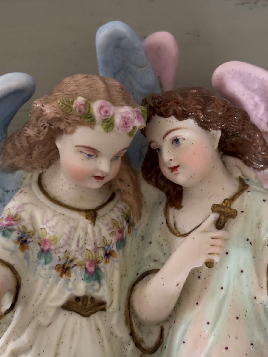 Antique Late 19th-century Polychrome Biscuit Porcelain Holy Water Font With Two Angels, In Good Condition.-photo-4