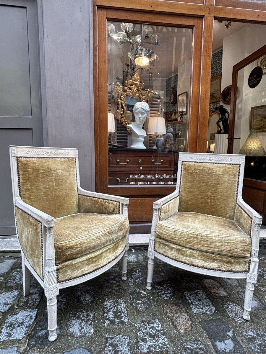 Antique Pair Of Bergère Armchairs, 18th Century Louis XVI Directoire Period, Lacquered Wood -photo-4