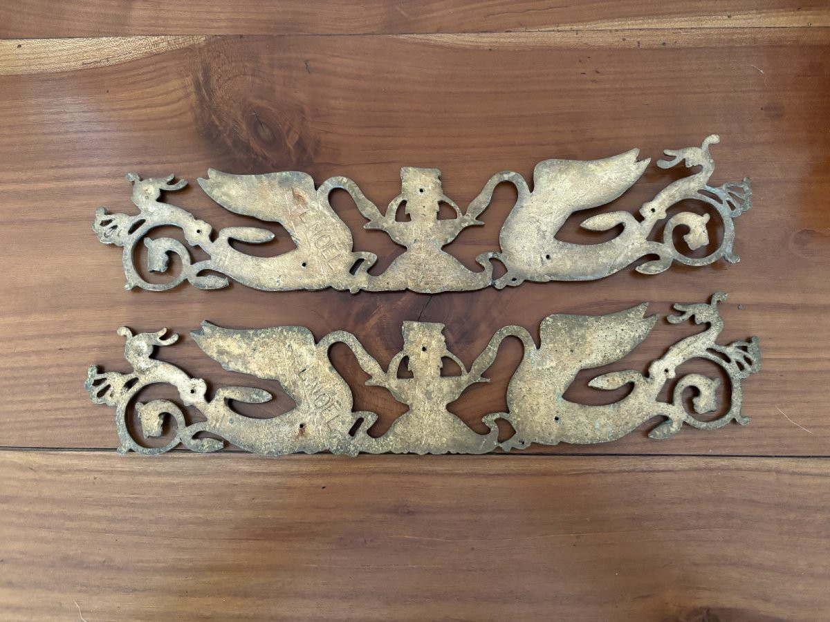 Pair Of Bronze Ornaments Decorated With Swans, Empire Style, Signed Louis Noel -photo-1