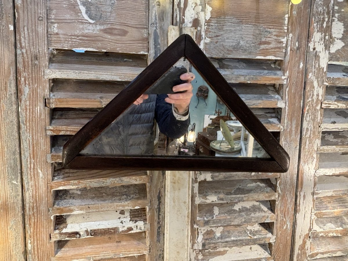 Antique And Very Interesting Small Triangular Mirror, 19th Century, Patinated Wooden Frame-photo-2