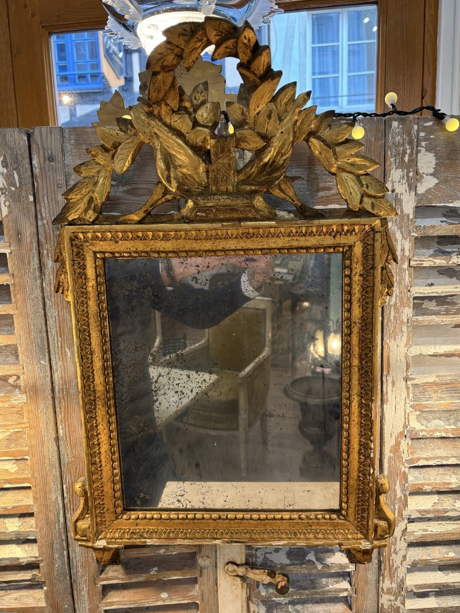 Antique Louis XVI Style Mirror From The 18th Century, With Its Patina And Gilding, In Gilded Wood.-photo-3