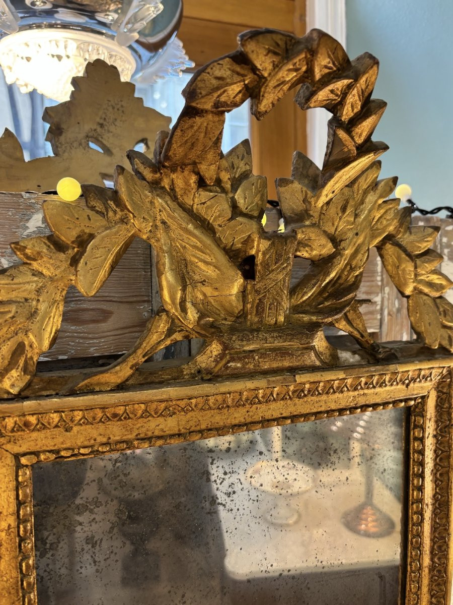 Antique Louis XVI Style Mirror From The 18th Century, With Its Patina And Gilding, In Gilded Wood.-photo-5
