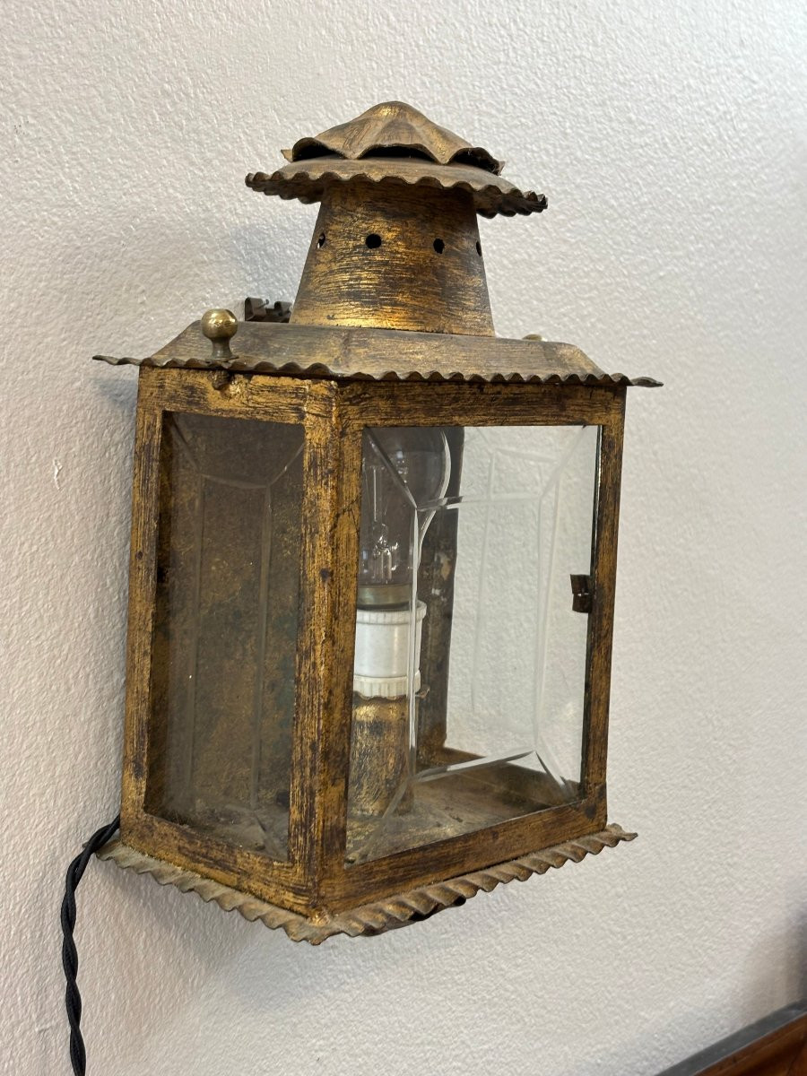 Ancienne petite lanterne murale en métal doré milieu XX eme Louis XVI lampe applique-photo-2