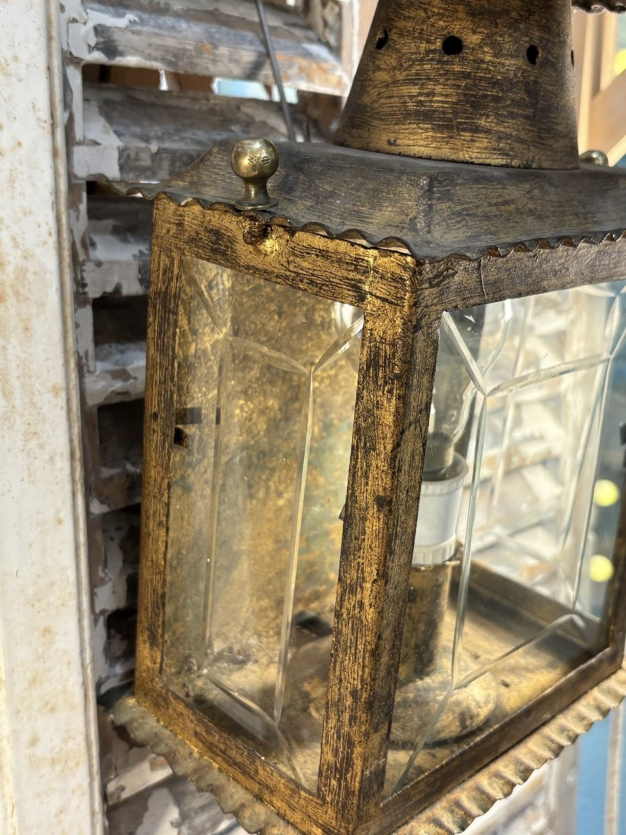 Ancienne petite lanterne murale en métal doré milieu XX eme Louis XVI lampe applique-photo-6