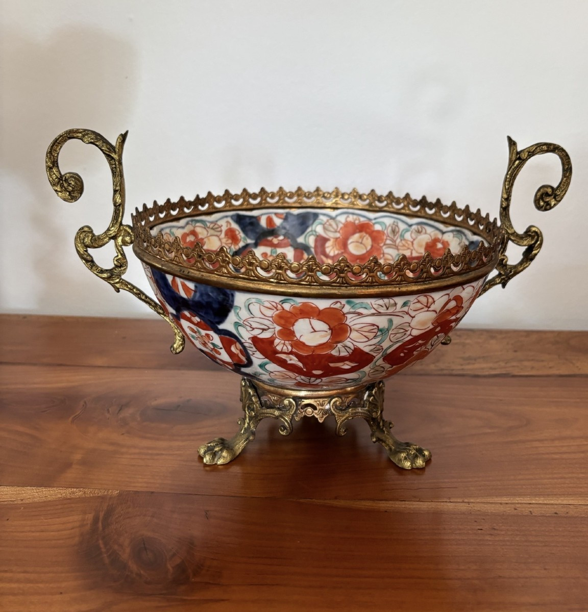Antique Imari Porcelain Bowl, China, Late 19th Century, Bronze And Brass Mount