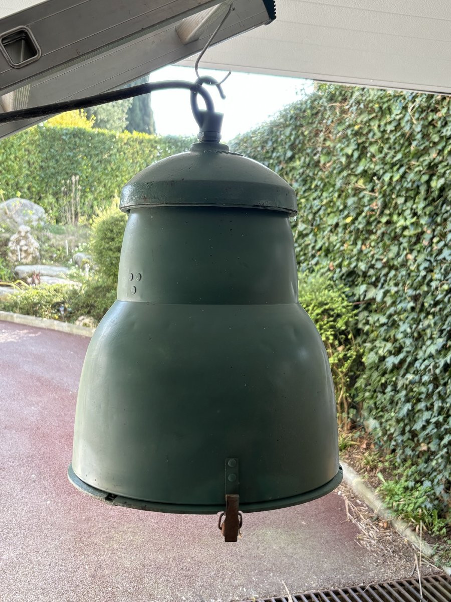 Ancienne et grande lanterne industrielle en tole verte Philips NVF vers 1950 lustre loft indus-photo-2