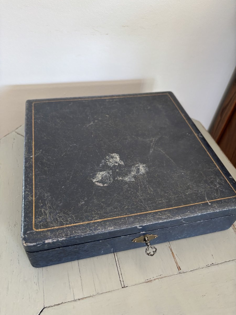 Ancien coffret de coiffure avec 4 brosses fin XIX eme siècle Napoleon III-photo-2