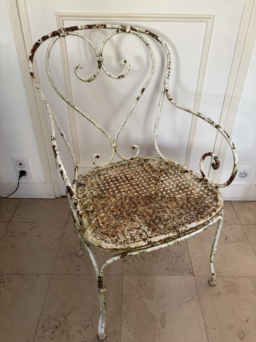 Ancien siège fauteuil de jardin fer forgé riveté epoque XIX eme siécle patine du temps chaise-photo-1