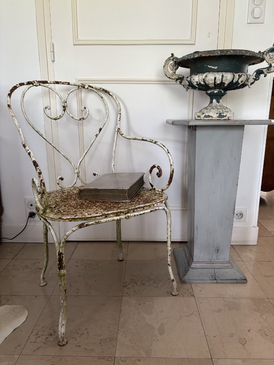 Ancien siège fauteuil de jardin fer forgé riveté epoque XIX eme siécle patine du temps chaise