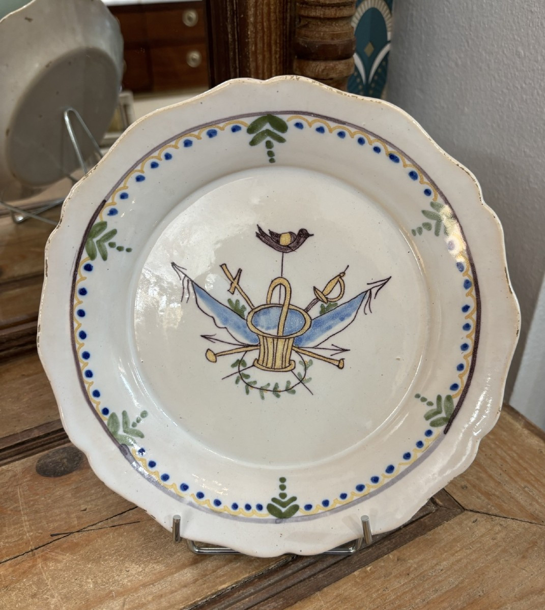 Ancienne assiette en faience de Nevers révolutionnaire fin XVIII début XIX eme faïence 