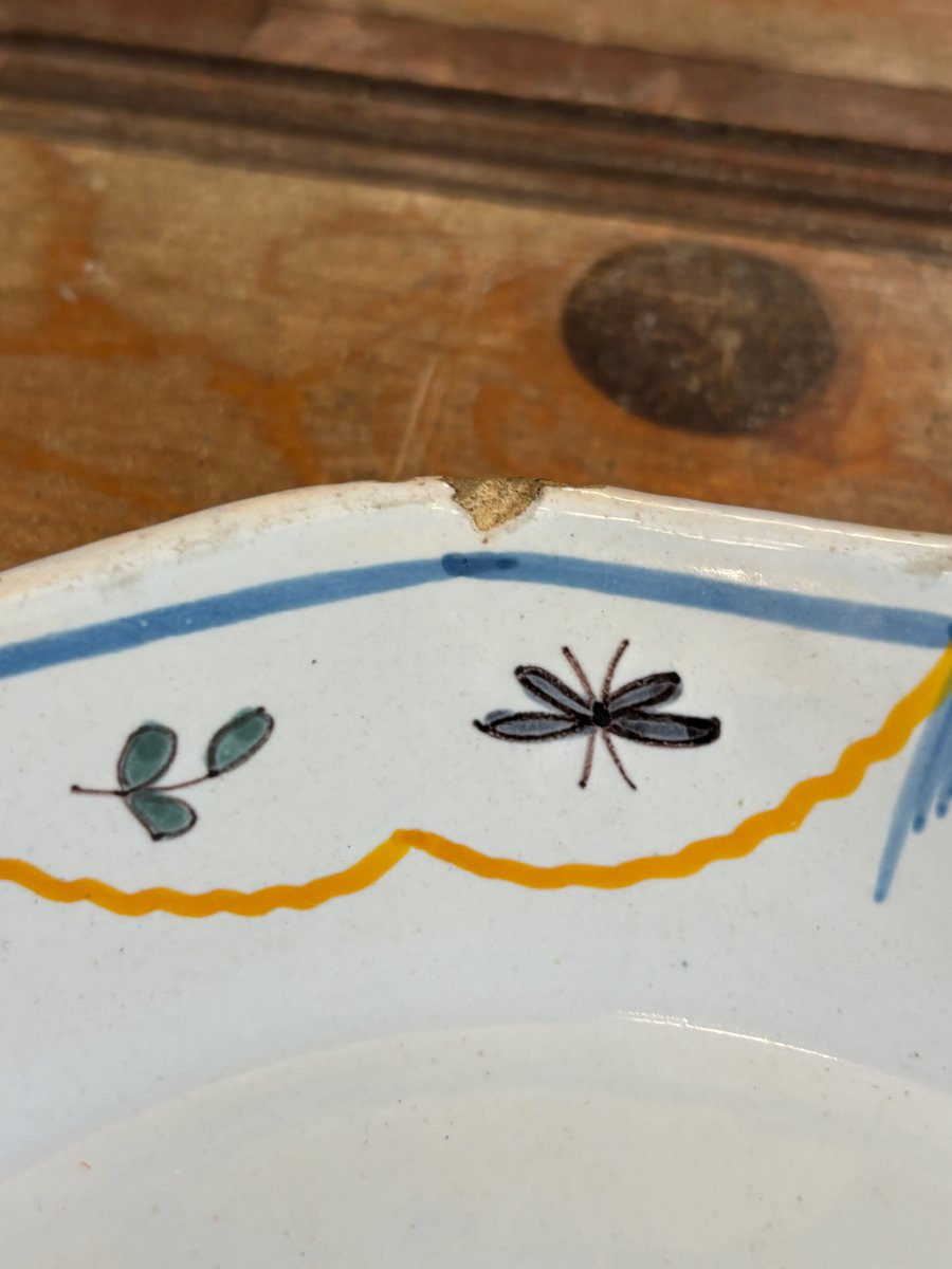 Antique Nevers Earthenware Plate 18th Century Cartouche Butterfly Décor Earthenware-photo-6