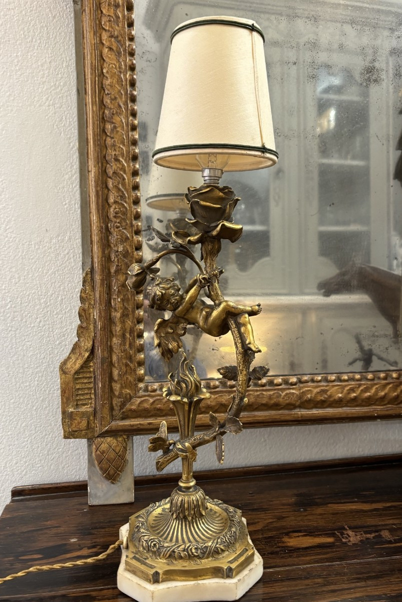 Antique Napoleon III Art Nouveau Bronze Lamp With Cherub And Butterfly Late 19th Century