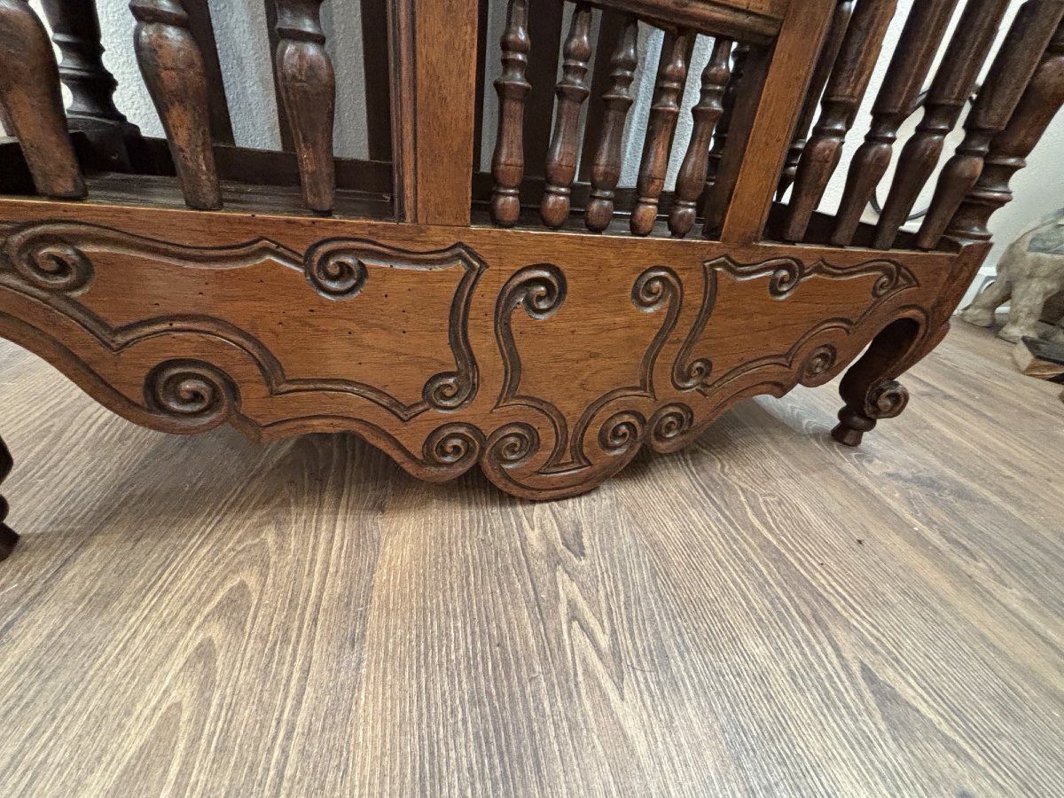 Antique Provencal Walnut Panetiere 18th Century Early 19th Century Bread Cabinet-photo-1
