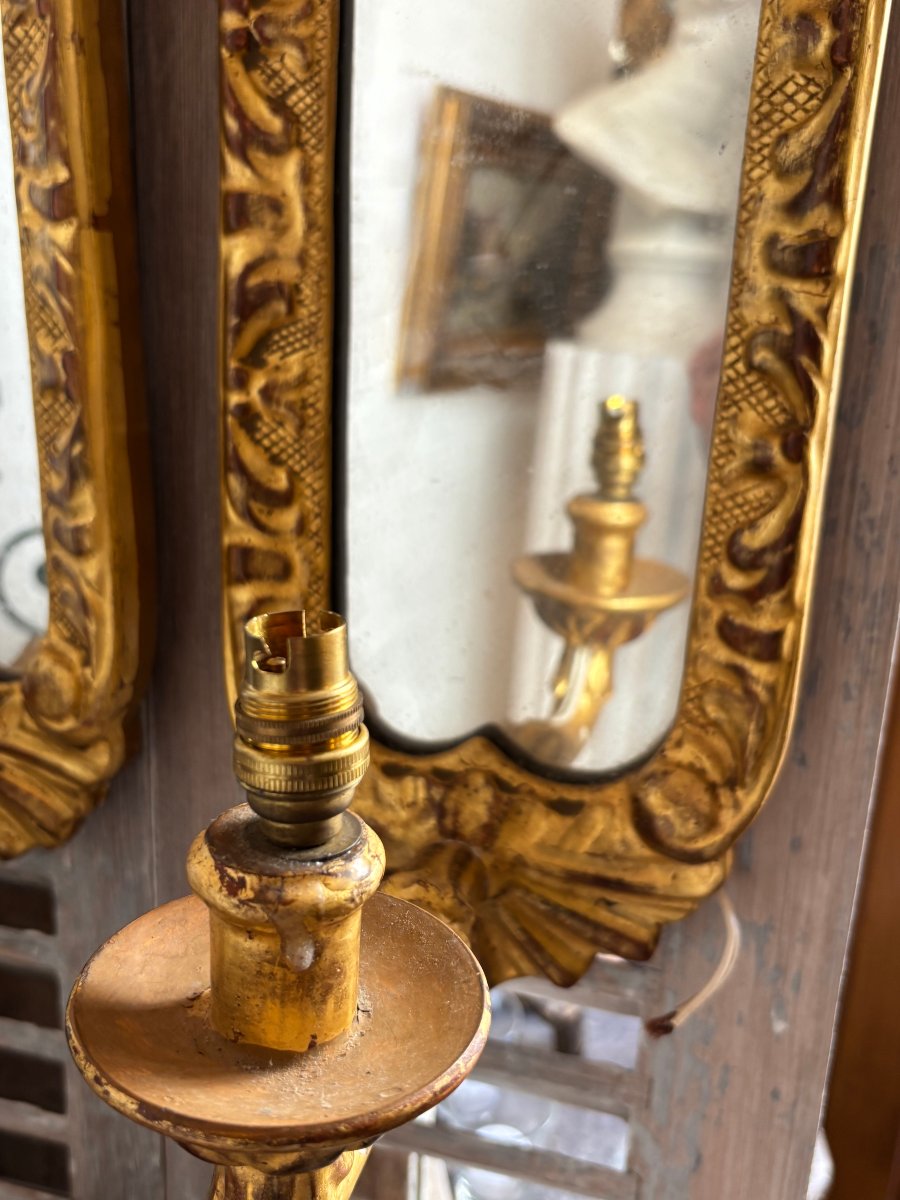 Antique Pair Of 19th-century Gilded Wooden Wall Sconces -photo-6
