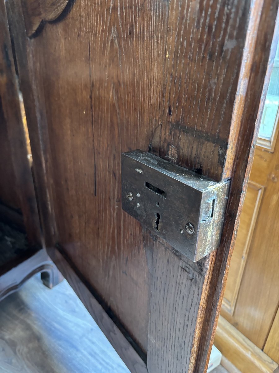 Ancien buffet de propriété 2 portes en chêne époque Regence XVIII eme siècle -photo-4