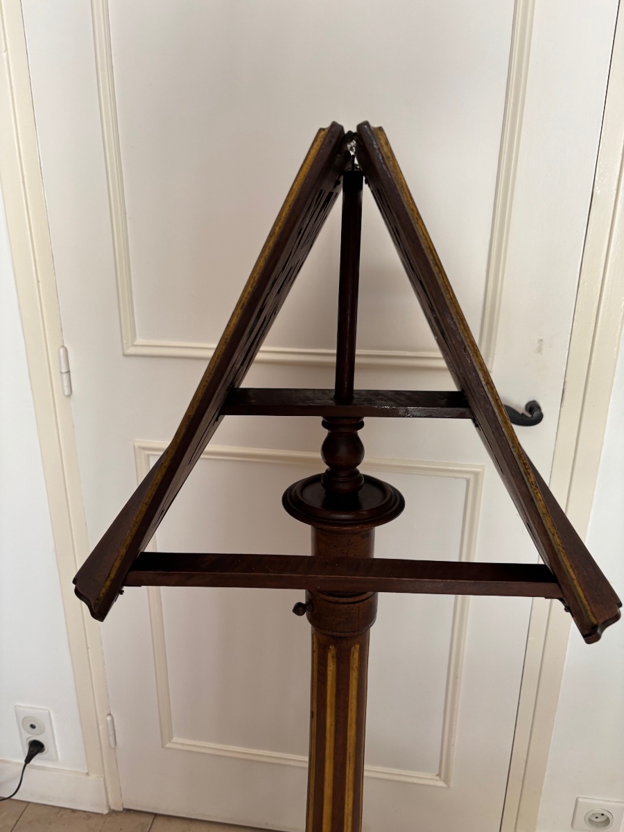 Antique Mahogany Music Stand For Duet Performers From The 19th Century, Featuring Musical Motifs And Gilded Woodwork-photo-1