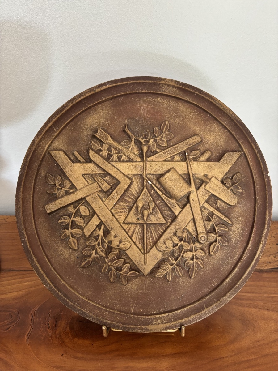 Antique Masonic Medallion In Weathered Plaster, Bas-relief, Circa 1900; Freemasonry -photo-2