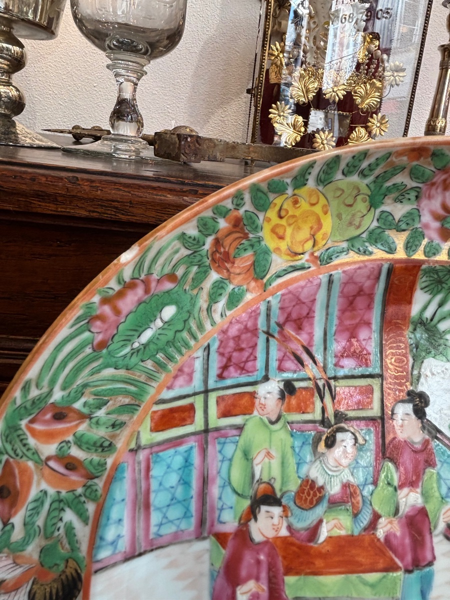 Antique Canton Porcelain Plate, China, Circa 1820, 19th Century, With A Children's Design-photo-1