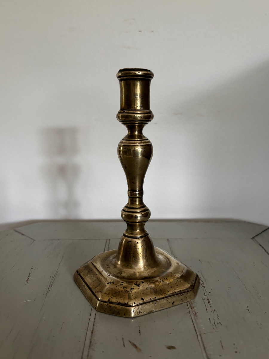 Ancien bougeoir en bronze Haute Epoque XVI / XVII eme siècle Flandre louis XIII-photo-2