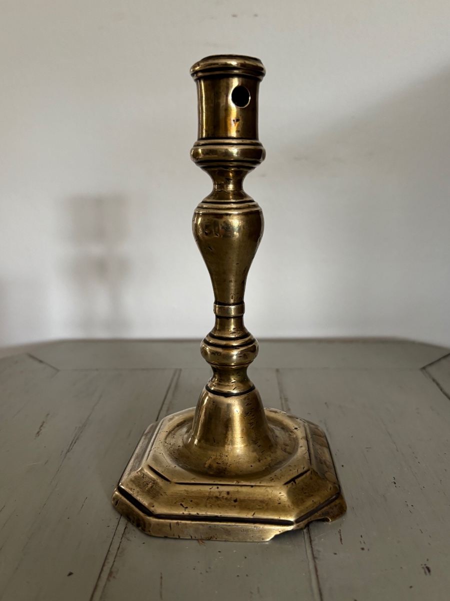 Ancien bougeoir en bronze Haute Epoque XVI / XVII eme siècle Flandre louis XIII-photo-3