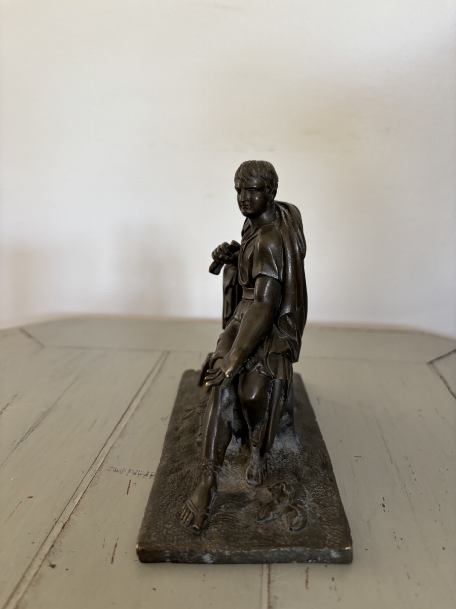 Antique Small 19th-century Bronze Statue Depicting Leon Of Salamis On A Grand Tour Of Italy-photo-2