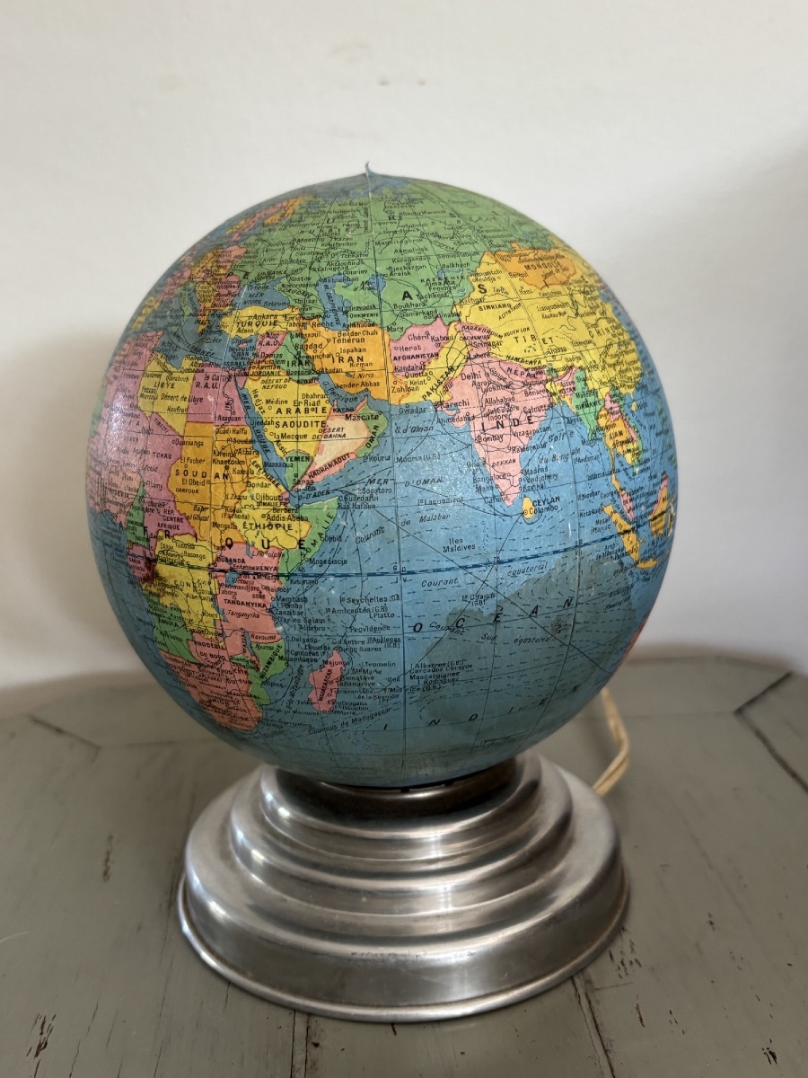 Antique Small Illuminated Glass Globe By Girard And Barrere, Circa 1950-photo-4